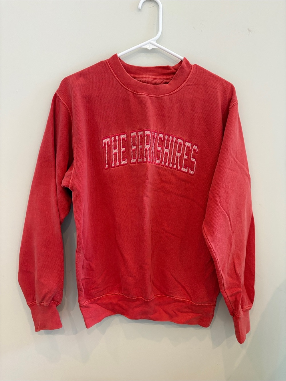 Coral ‘The Berkshires' Crewneck Sweatshirt